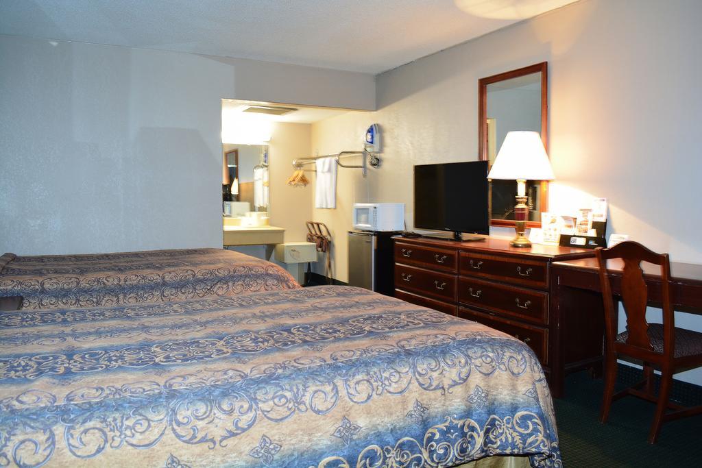 Red Carpet Inn And Suites Scranton Extérieur photo
